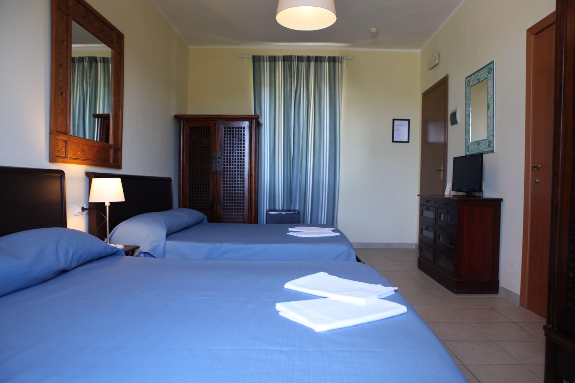 Hotel Villa Giulia Porto Azzurro Ngoại thất bức ảnh
