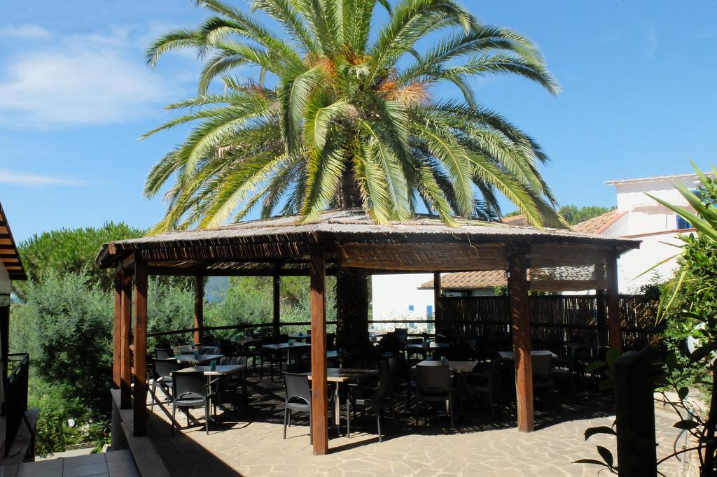 Hotel Villa Giulia Porto Azzurro Ngoại thất bức ảnh