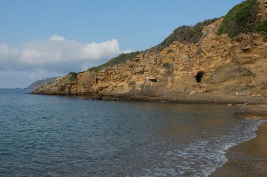 Hotel Villa Giulia Porto Azzurro Ngoại thất bức ảnh