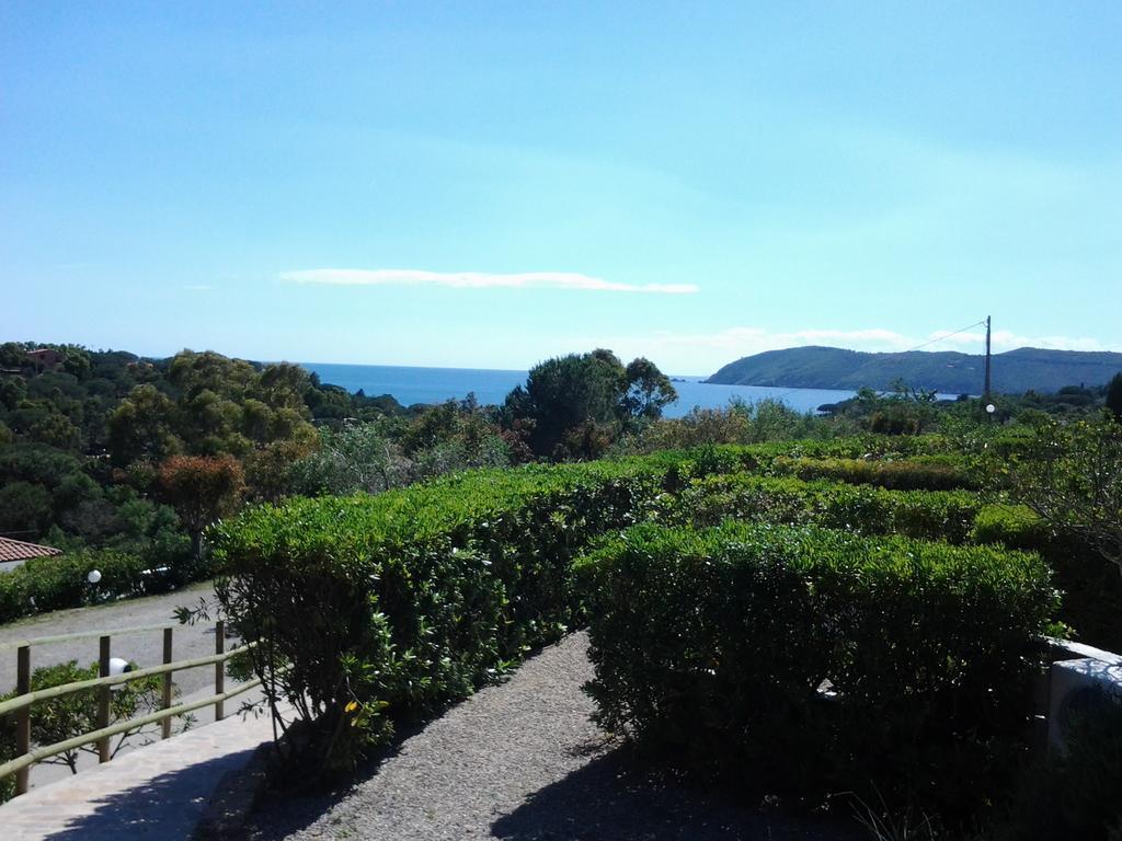 Hotel Villa Giulia Porto Azzurro Ngoại thất bức ảnh