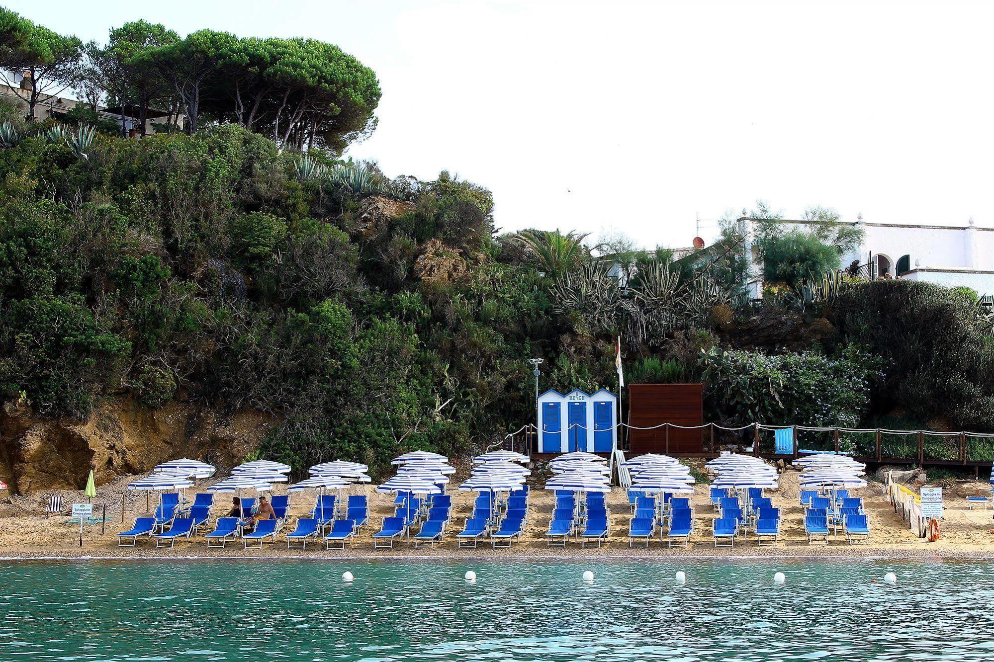Hotel Villa Giulia Porto Azzurro Ngoại thất bức ảnh